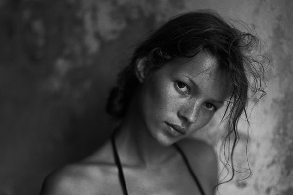 Mario Sorrenti’s Unseen Photographs Of A Young Kate Moss 