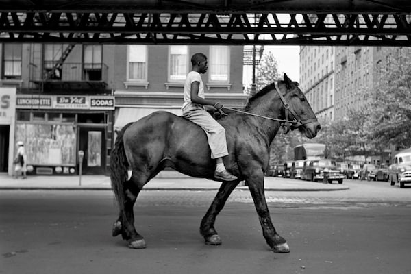 The Extraordinary Unearthed Street Photography of Vivian Maier