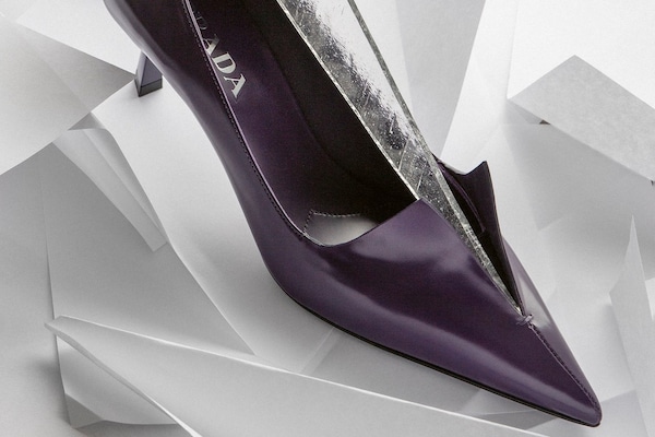 【女性らしい美しさを】PRADA レザーミュール アラバストロ Prada レザーミュール | ブラック | FARFETCH JP