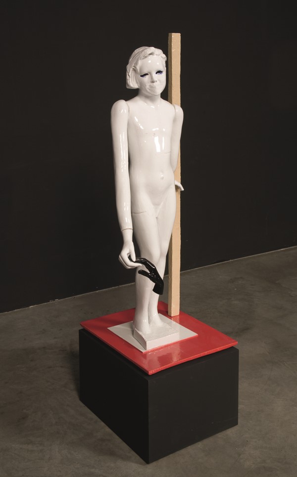 P. 318: Wekua, Holding, 2007