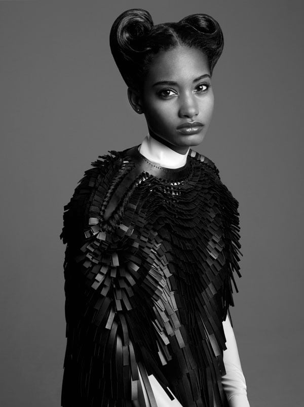 Melodie wears rubber dress by Phoebe English; Rubber turtlen