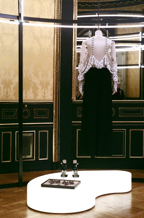 Givenchy, couture S/S 12