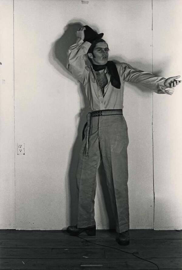 Cindy Sherman Untitled (Murder Mystery People), 1976 / 2000 