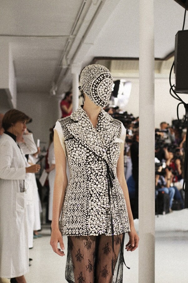 Maison Martin Margiela, couture A/W12