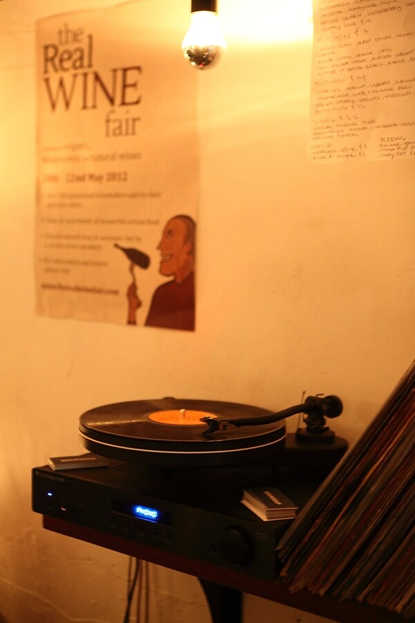 Record player at Duck Soup