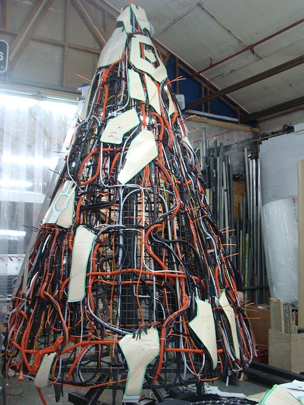The making of Gary Card&#39;s Electric Tree