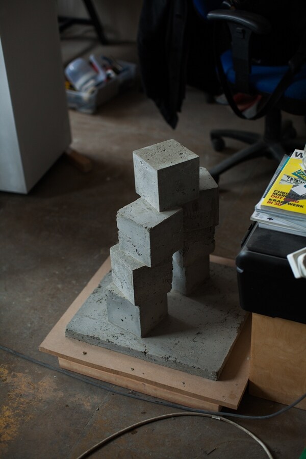 Darren Harvey-Regan&#39;s studio