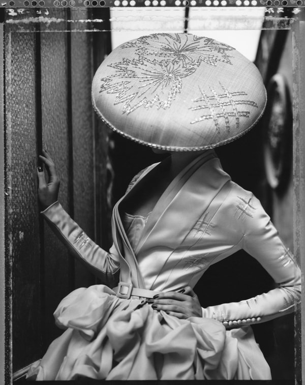 &#39;La fille en pl&#226;tre VIII&#39; in Dior Couture 2007 (2009)