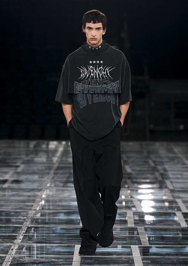 Givenchy Autumn/Winter 2022
