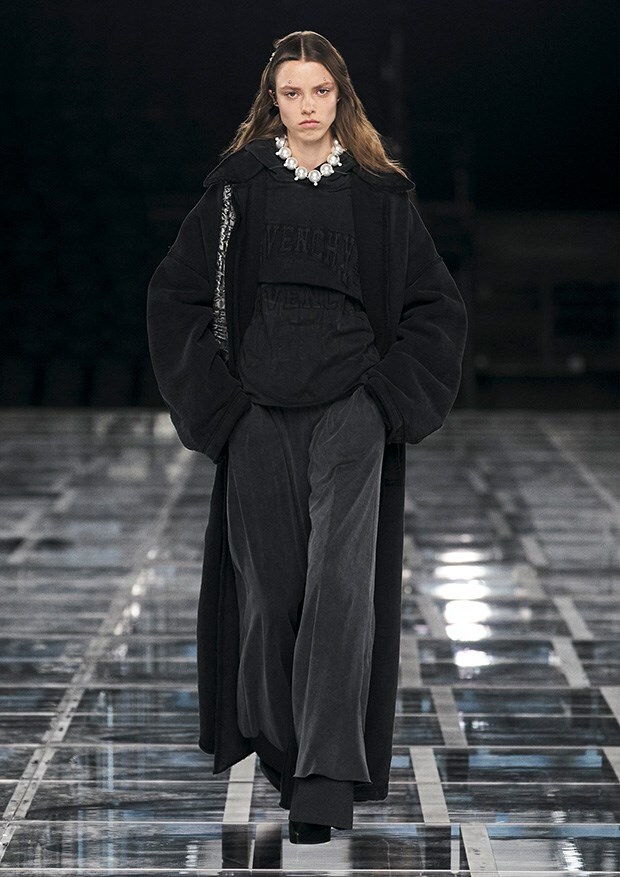 Givenchy Autumn/Winter 2022