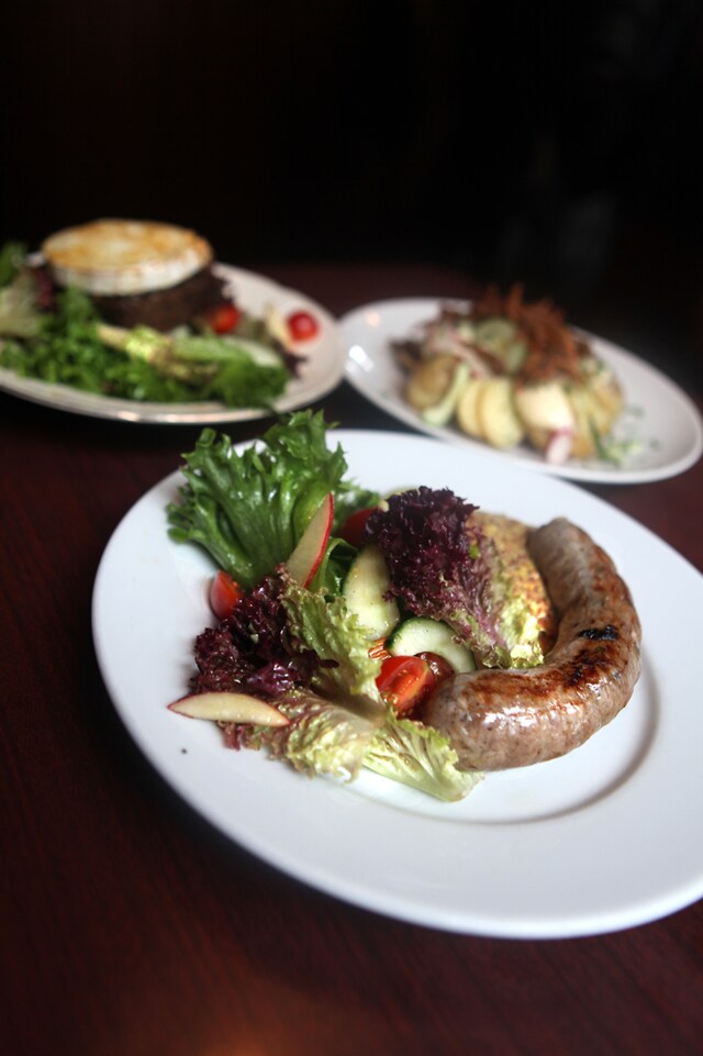 Lunch at Dyrehaven