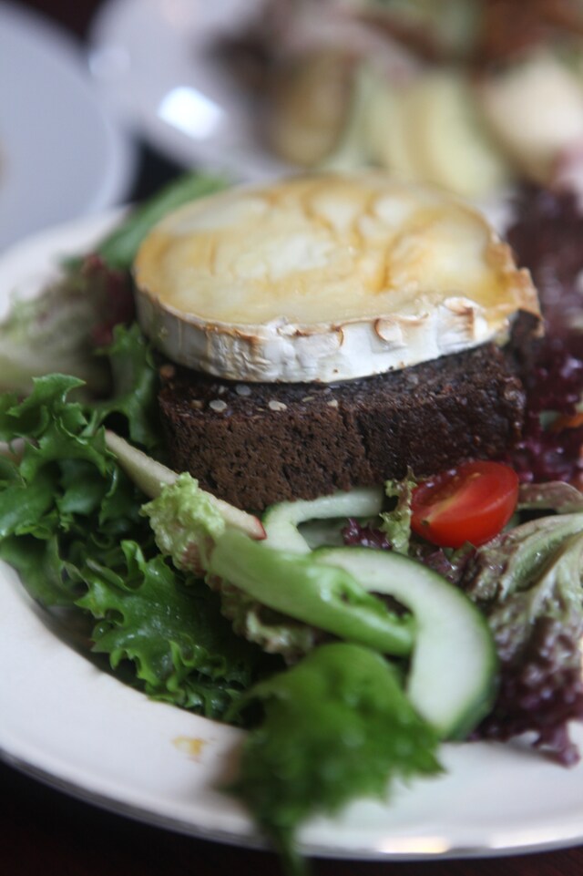 Lunch at Dyrehaven