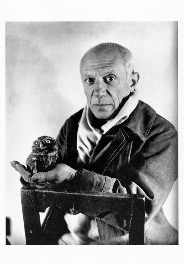 Michel Sima, Picasso and an Owl, 1946