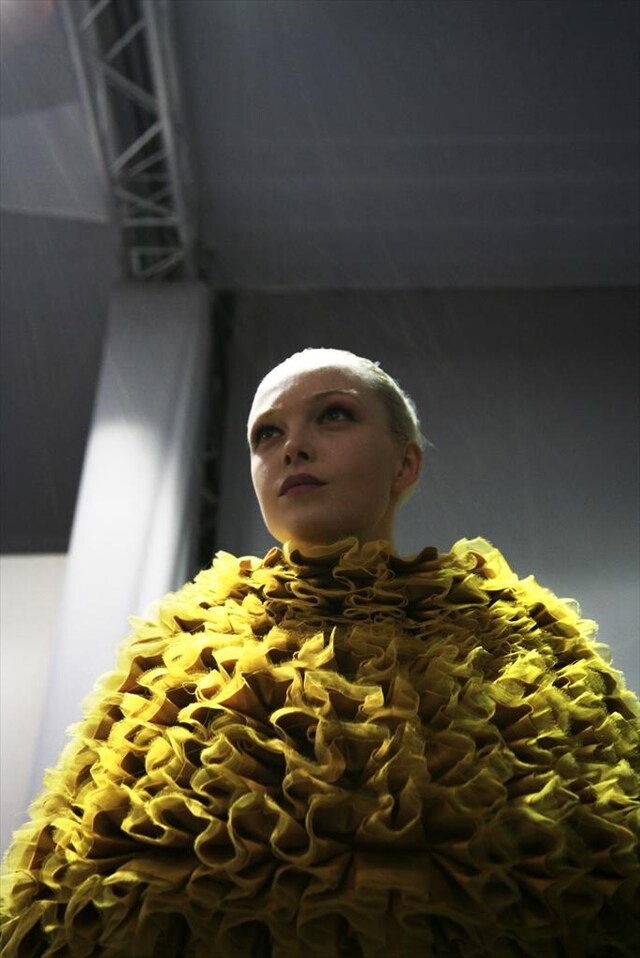 Backstage at YSL, Photography by Alfredo Piola