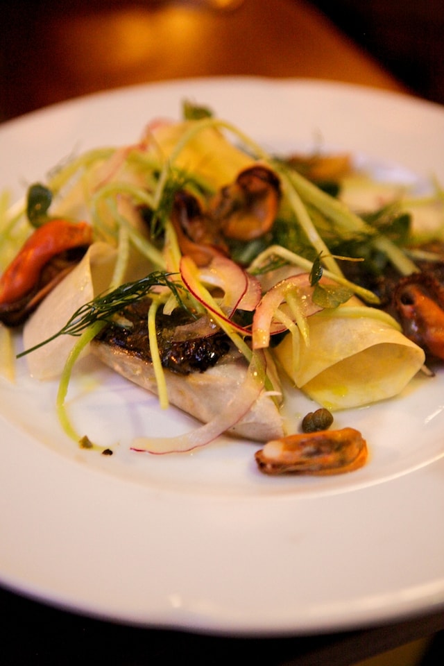 Mackerel with mussels and salad