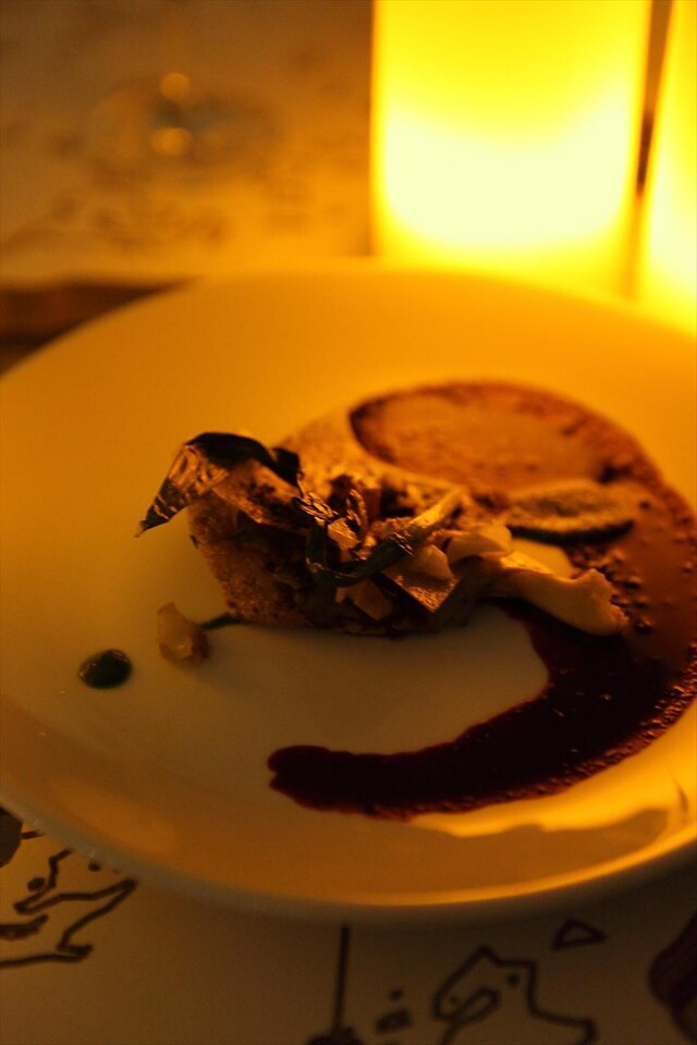 A plate by Anna Hansen at LimeWharf