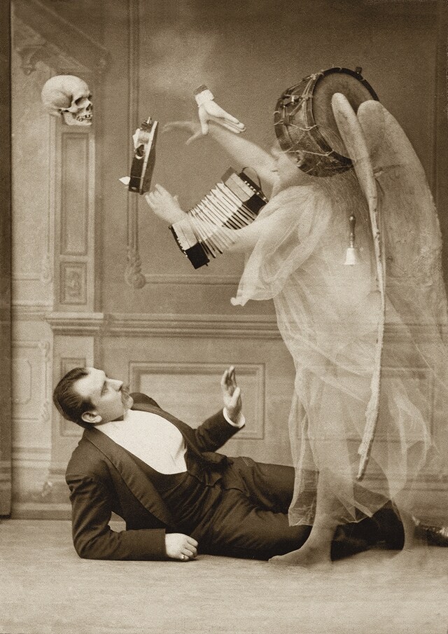 Spirit photograph of the Dutch magician E. Chambly , ca. 189