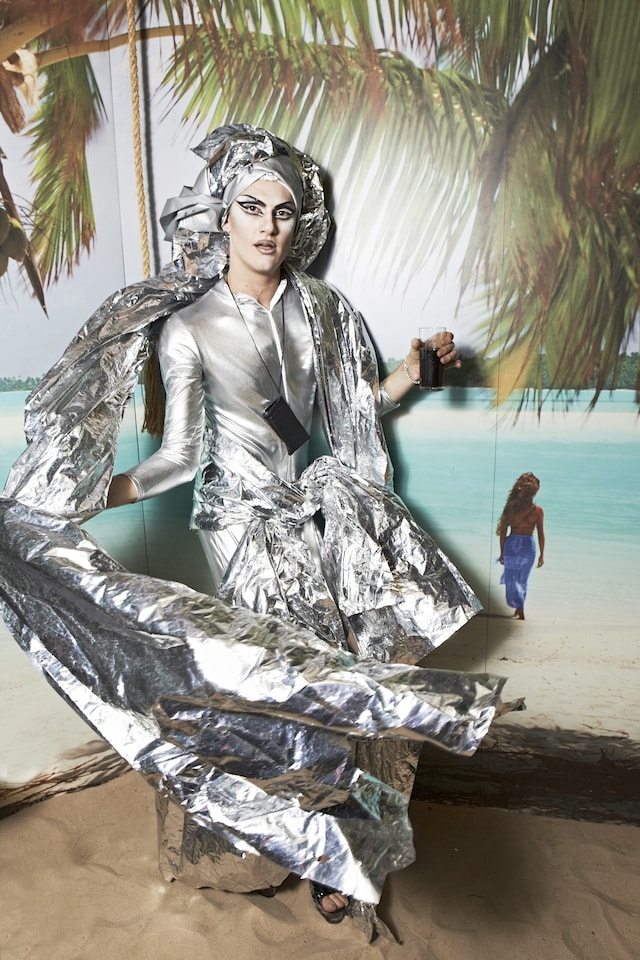 Thomas de Kluyver at Tinaween presents Bloodbath on Broadway