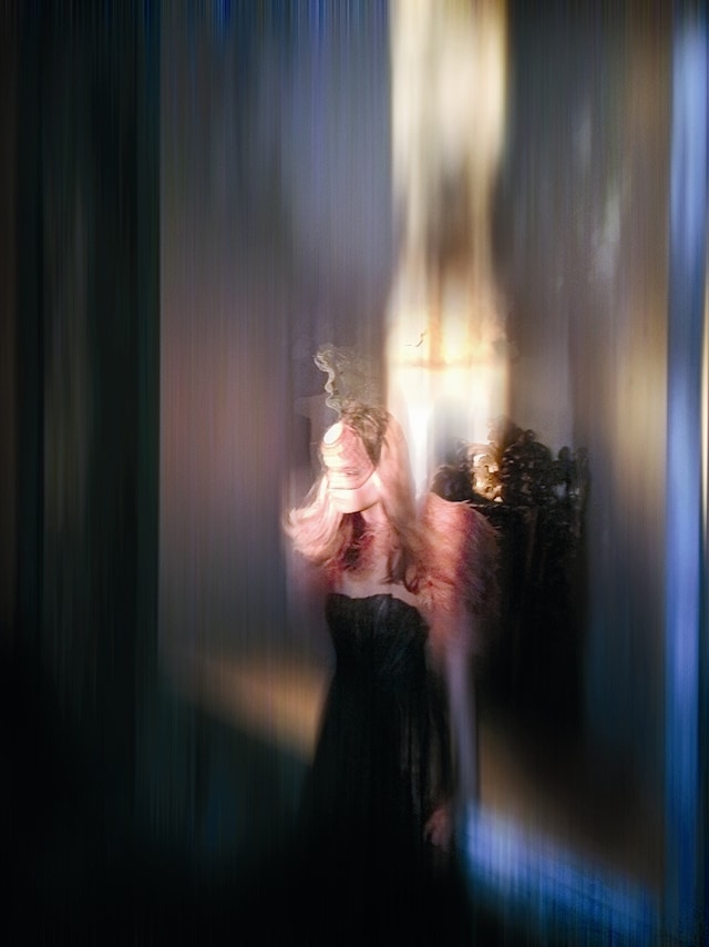 Hat by Philip Treacy, A/W 1999; Mesh sculpted hat, net; Bole