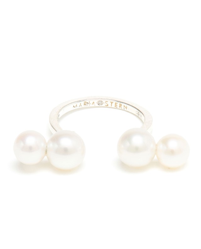 Stern Sterling Silver and Double Pearl Ring