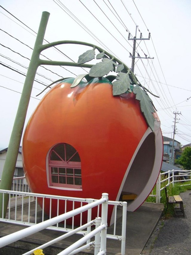 Tomato Bus Stop
