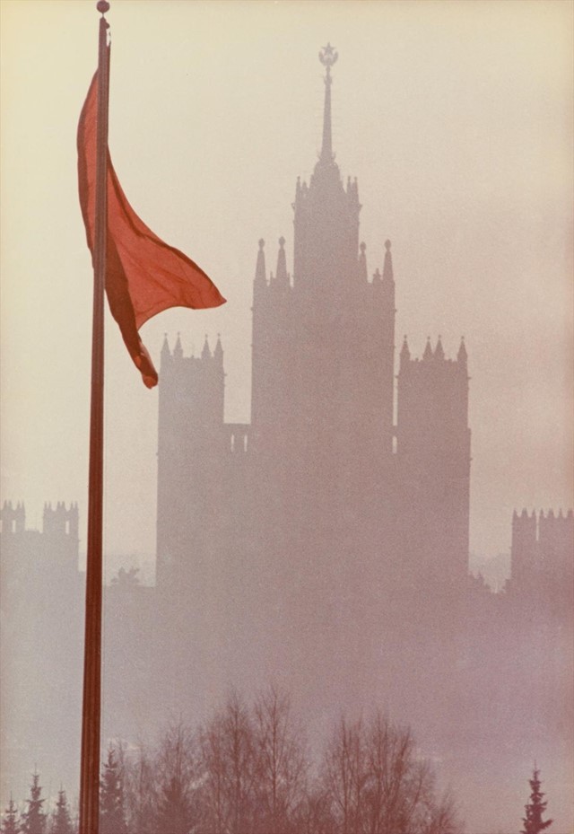 Dmitri Baltermants, Untitled (Flag), 1960s, The Photographer