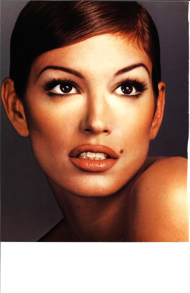 Linda Evangelista by Kevyn Aucoin