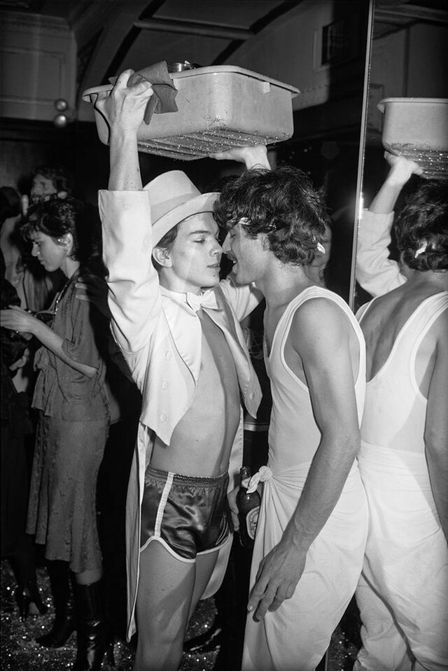 &#169; Tod Papageorge