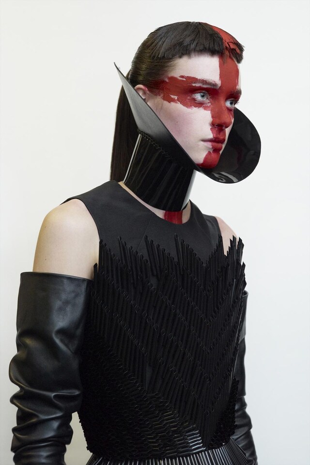 Gareth Pugh A/W2015