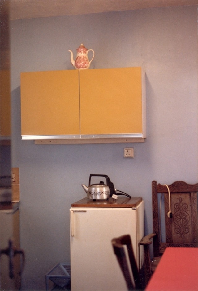 Kitchen at 77 Barton Street, 1987
