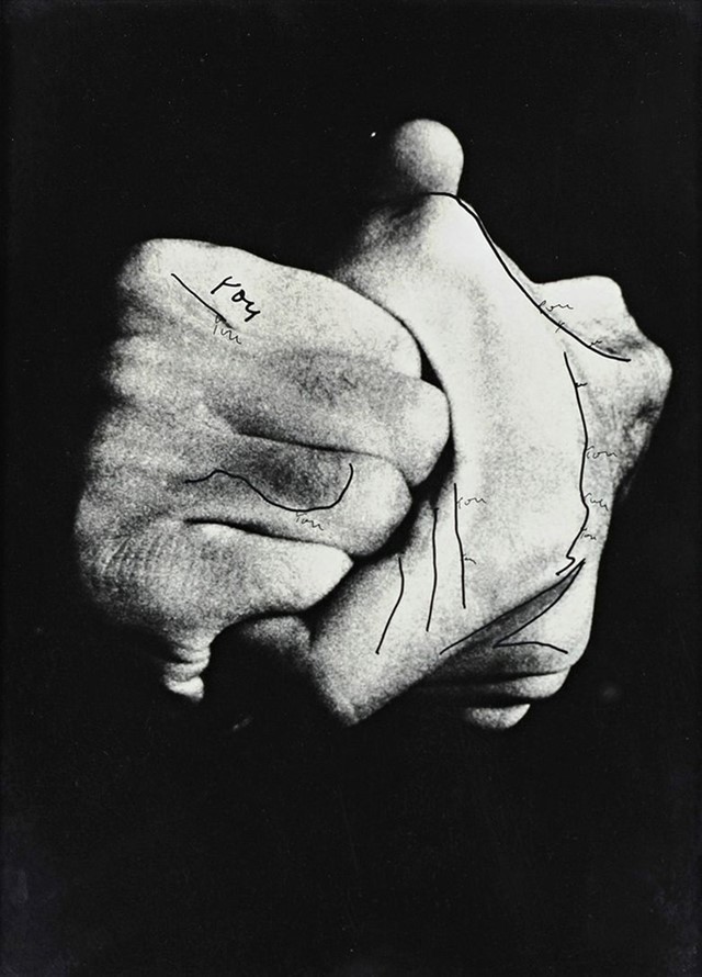 Ketty La Rocca, Hands, 1975