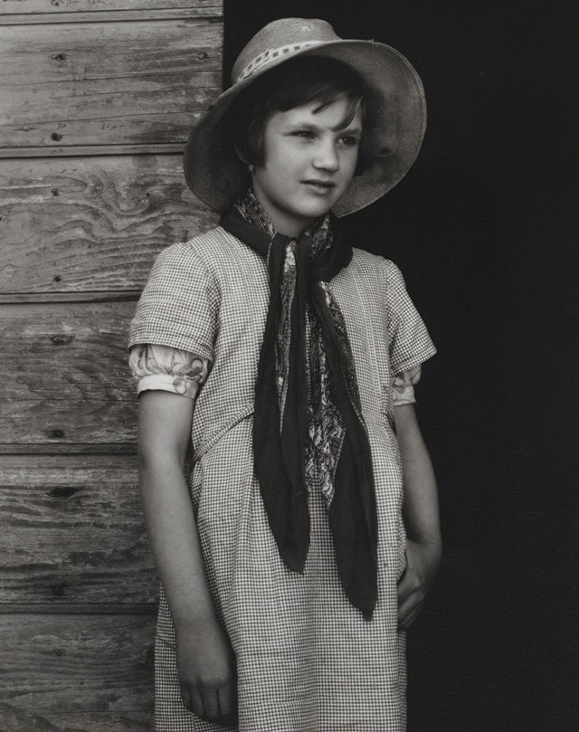 Paul Strand (1890-1976), Farmer&#39;s Daughter, Luzzar
