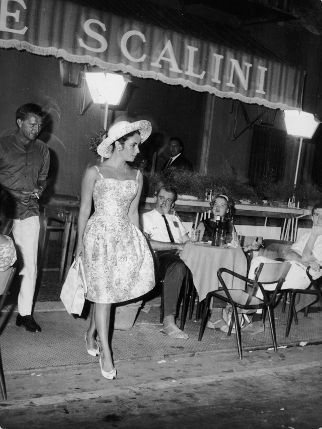 Elizabeth Taylor and Richard Burton in Rome, 1962
