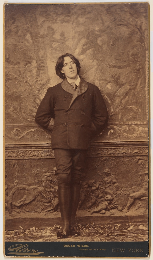 Oscar-Wilde-copy-right-NPG-Matthew-Bailey