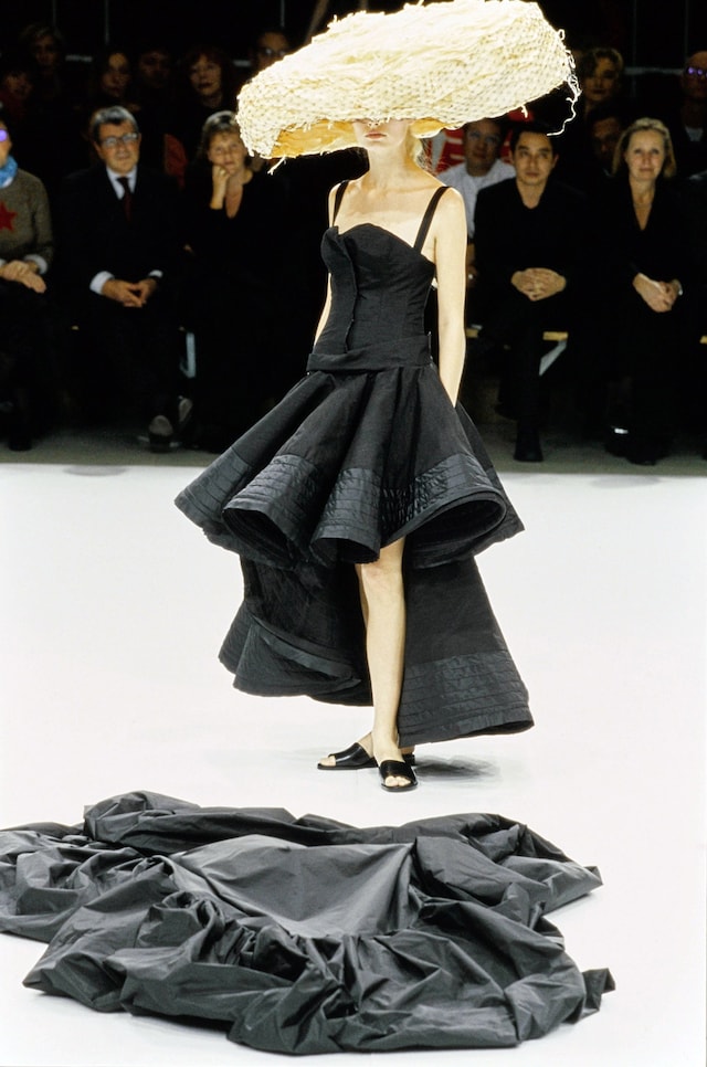 YOHJI-YAMAMOTO-SPRING-1999-RTW-38