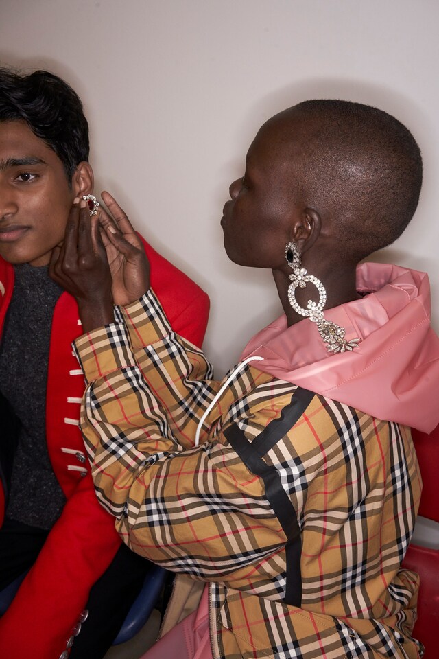 The Burberry September 2017 Show_009