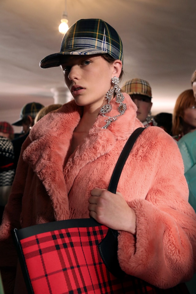 The Burberry September 2017 Show_018