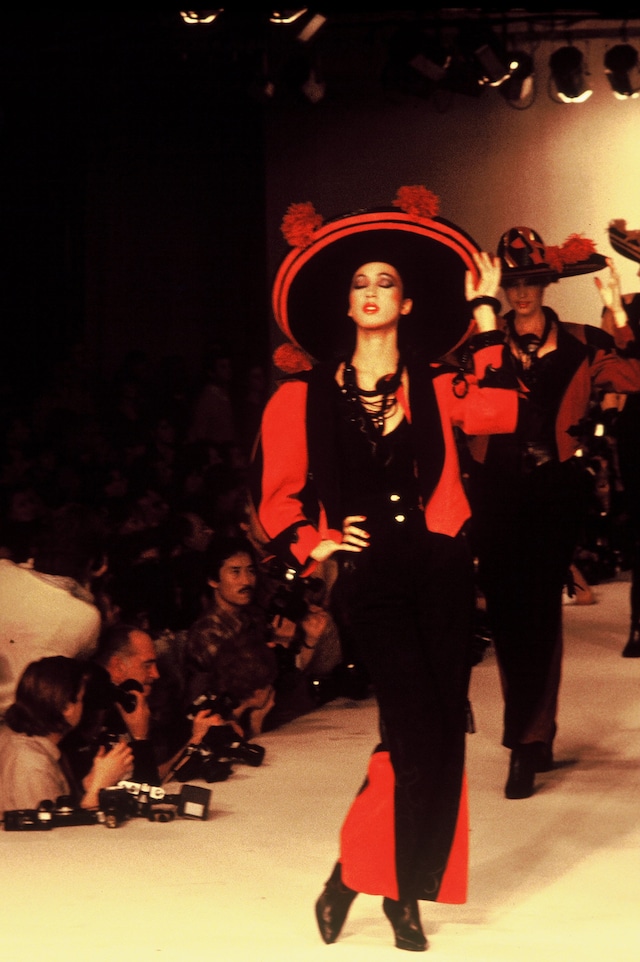 15.ThierryMuglerParisphotoPaulVanRavenstein.