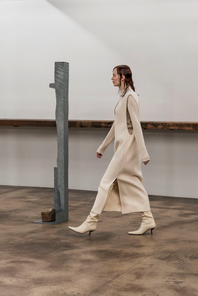 Look 2
