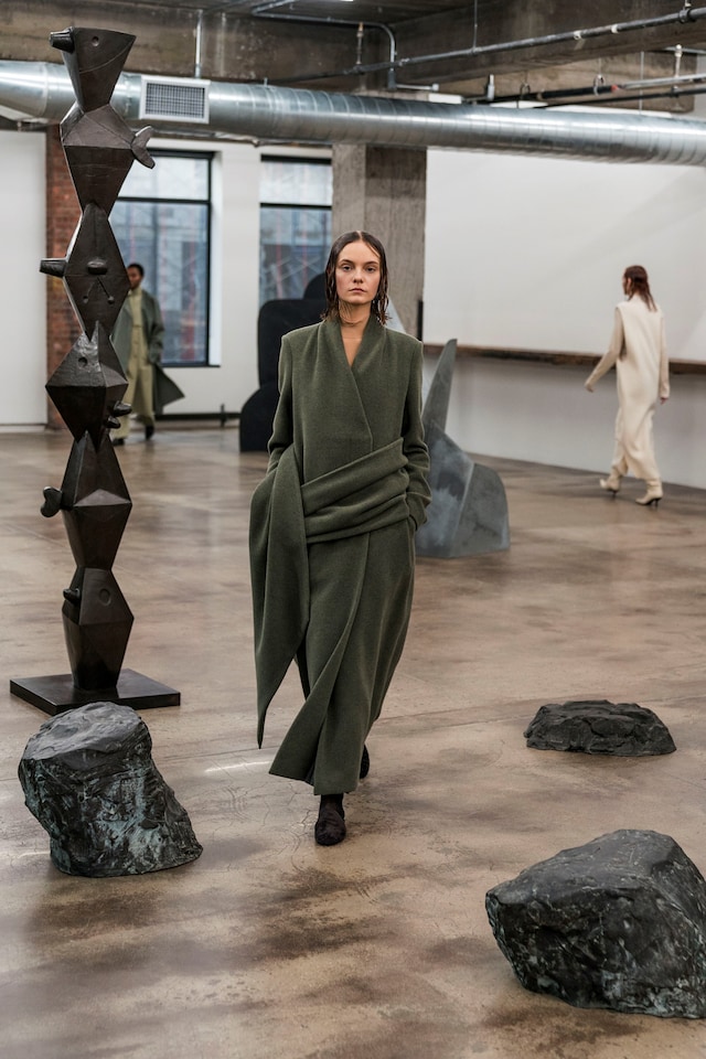 Look 5