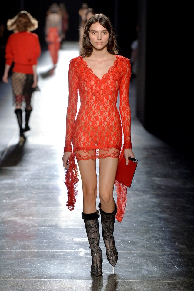 2 Christopher_Kane_011