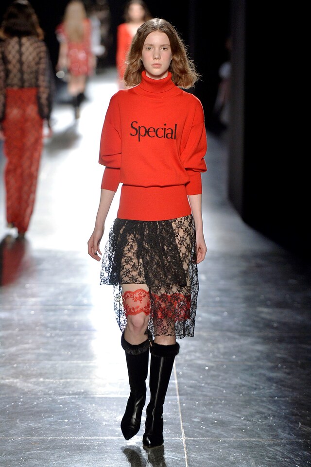 4 Christopher_Kane_010