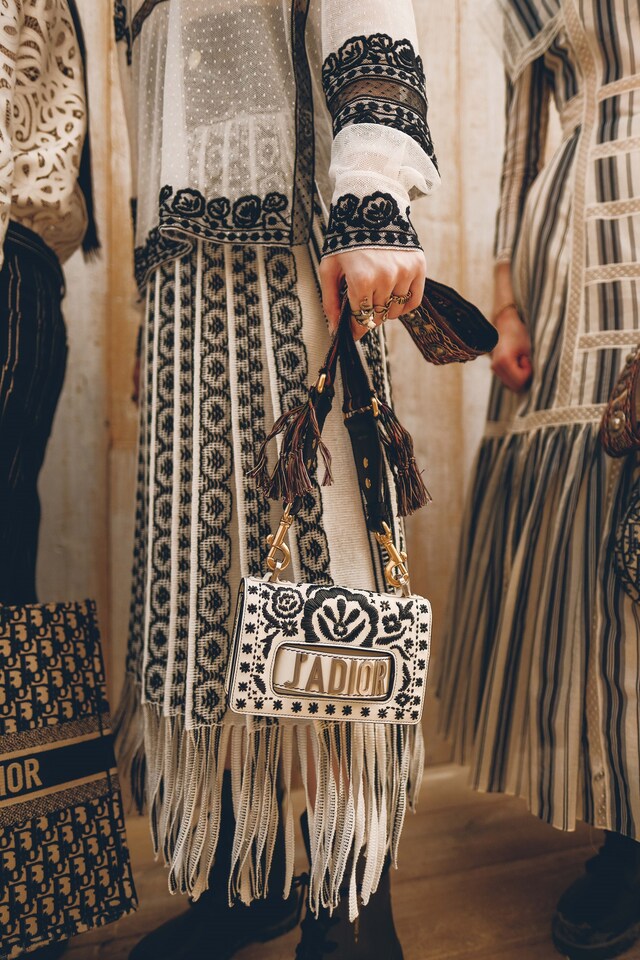 DIOR_CRUISE 2019_BACKSTAGE &#169; Ines Manai_3