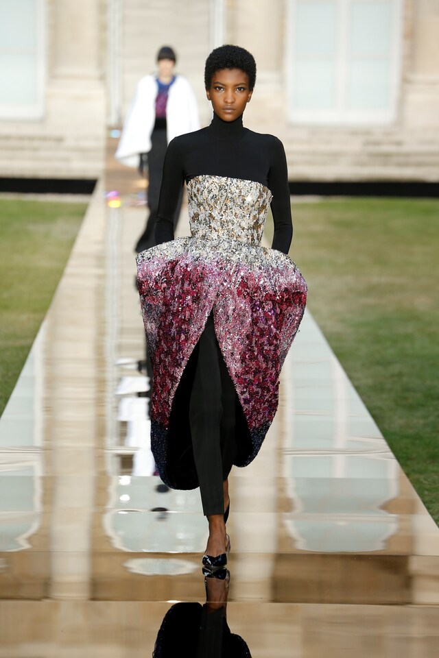 LOOK 9