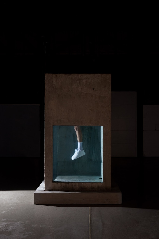 HeadAboveWaterxOneTonTank2