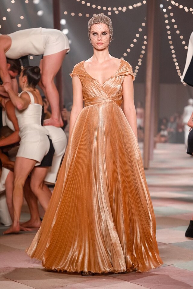 Dior Haute Couture S/S19 circus Maria Grazia Chiuri