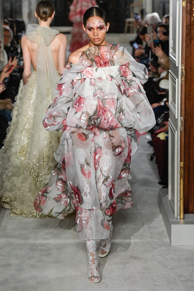 Valentino Haute Couture S/S19 Pierpaolo Naomi Campbell