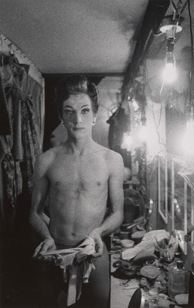 Diane Arbus: In the Beginning Hayward Gallery London 2019