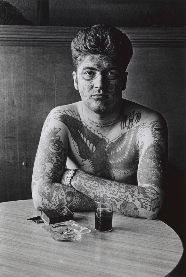 Diane Arbus: In the Beginning Hayward Gallery London 2019