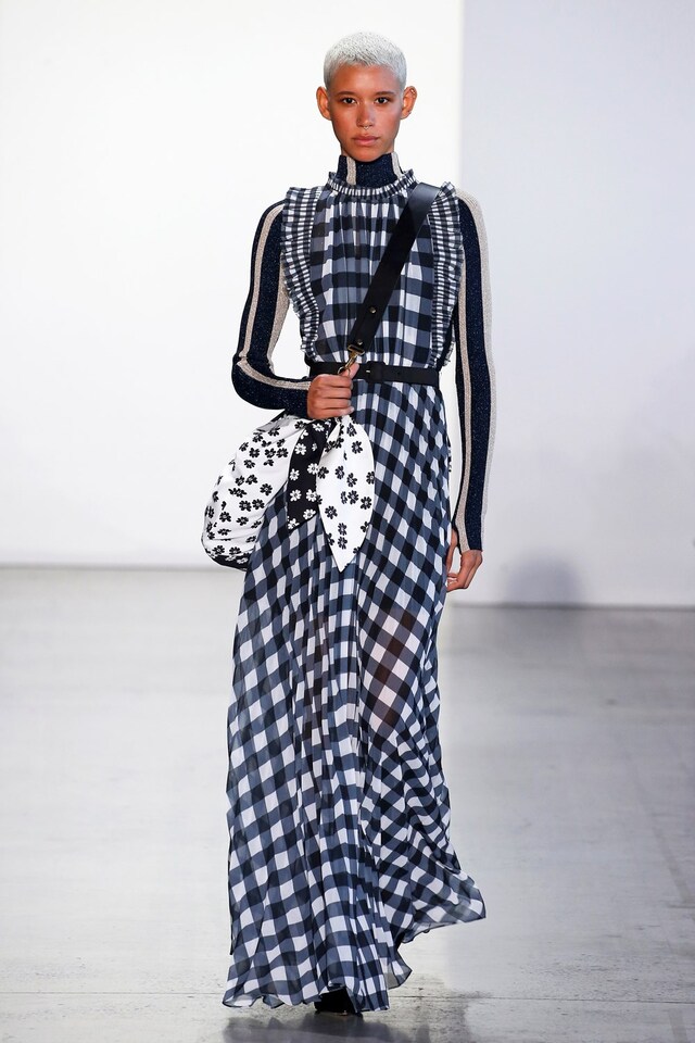 FW19DLR_Selfportrait_look_20